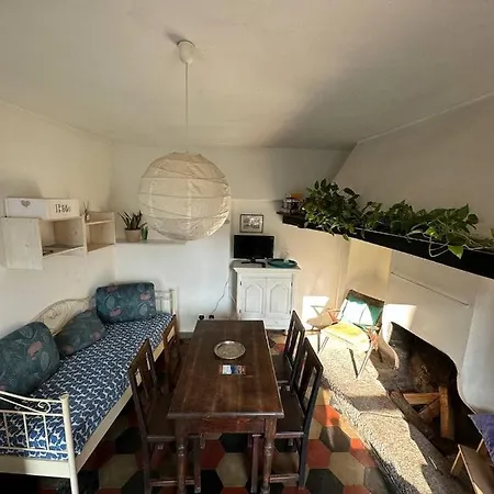 Casa Sasso E Legno 公寓 *